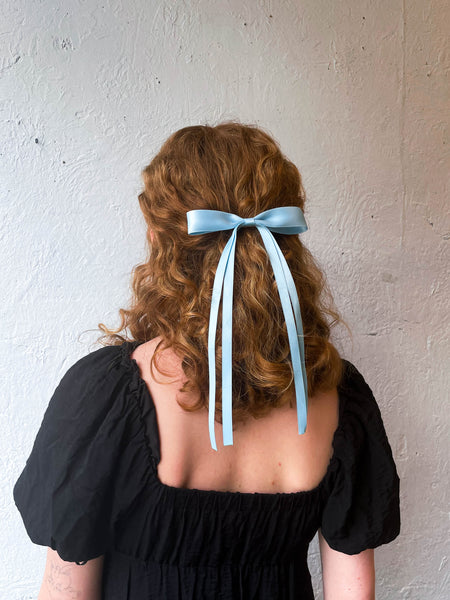 Skinny Bow Hair Clip