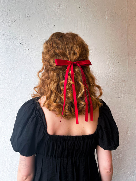 Skinny Bow Hair Clip