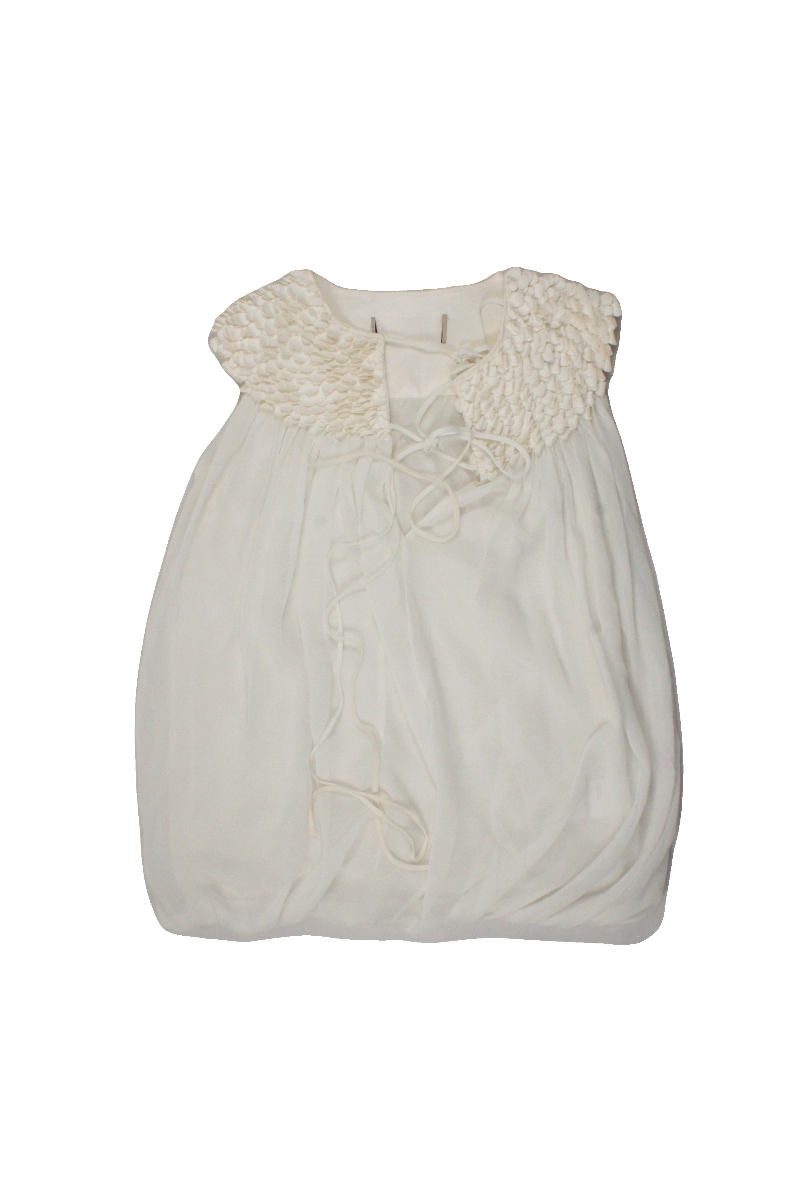 No Brand Women's Cream Sleeveless Slit Neck Tunic with Top Ties, Bubble Hem, Bubble, Top Petal Appliqué
