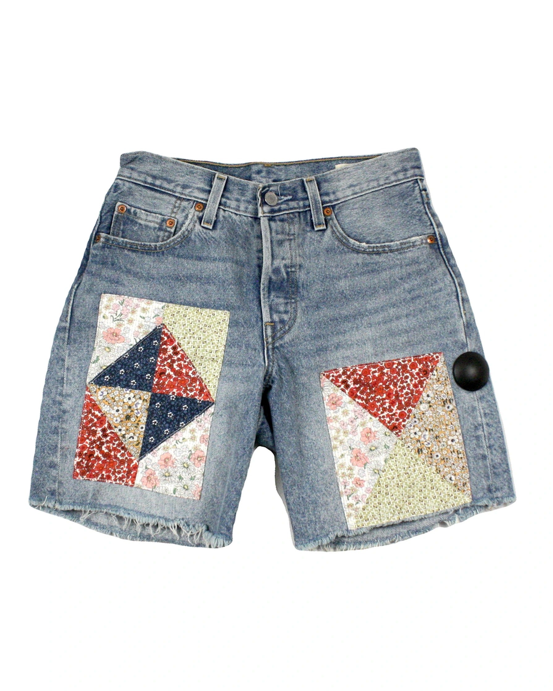 Levi Strauss Women's Light Blue/Orange/Yellow/Tan Shorts with Light Wash, Denim, Raw Hem – Size W24 | As-Is