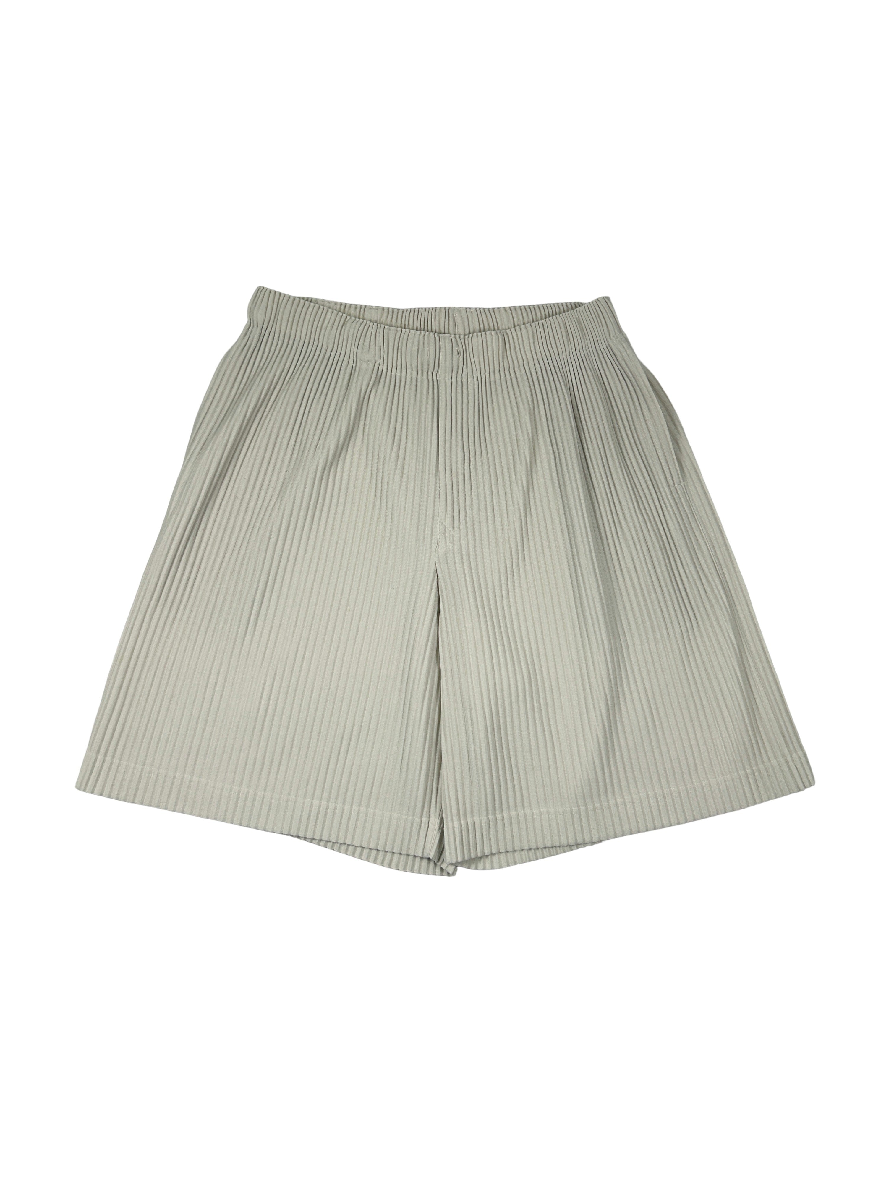 Homme Plisse Issey Miyake Size 32" Cream Pleated Shorts