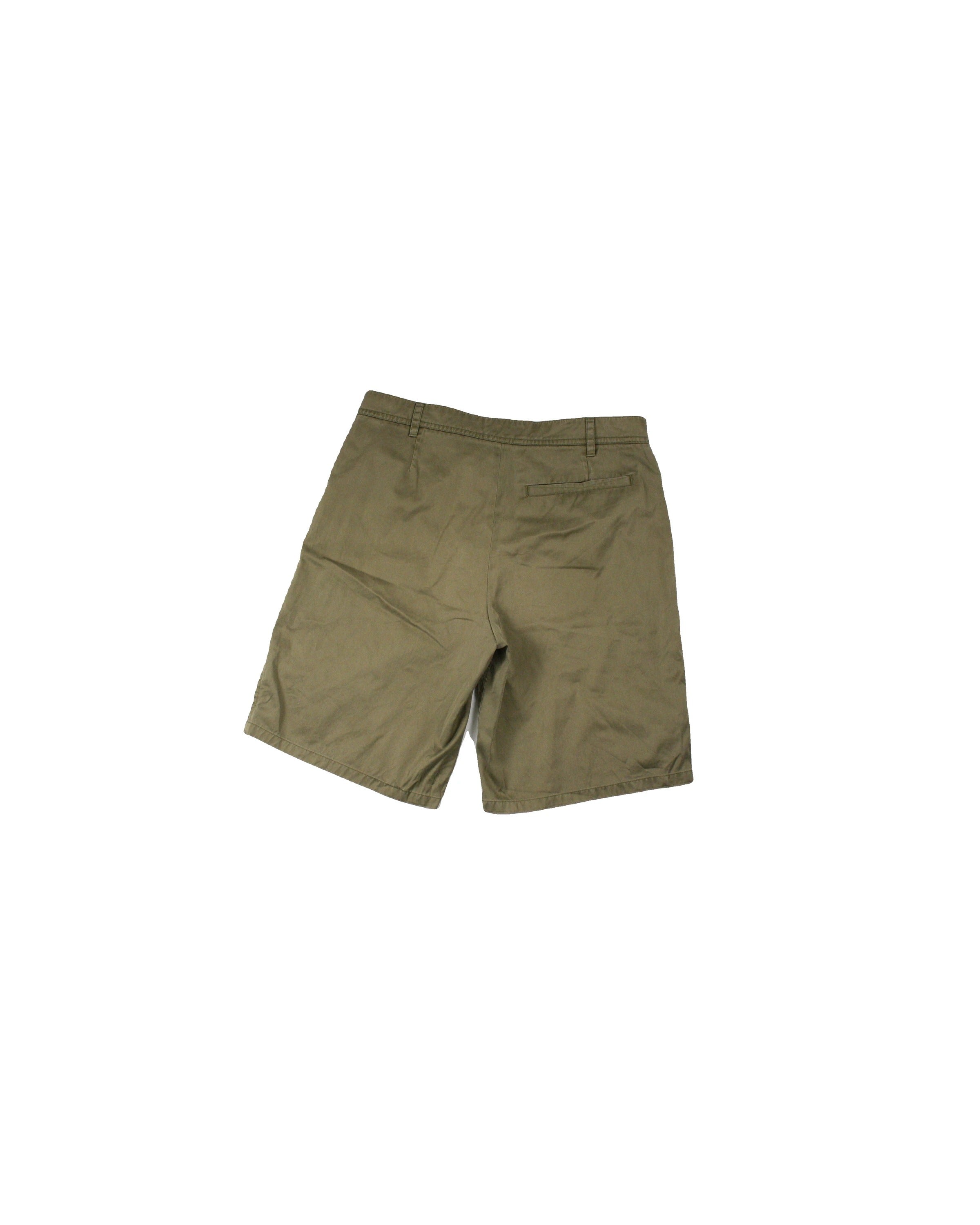 A.P.C. Designer Men's Olive Shorts with Tortoiseshell Buttons – W30