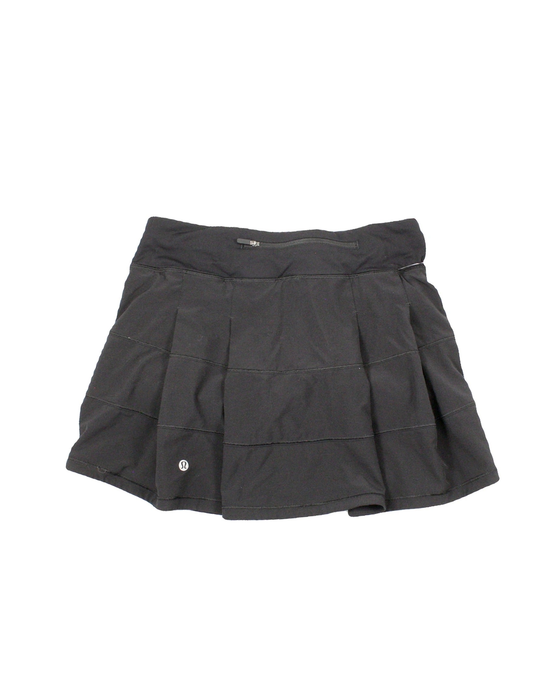 Lululemon Women's Black Pleated Mini Skirt with Logo and Pocket – W27