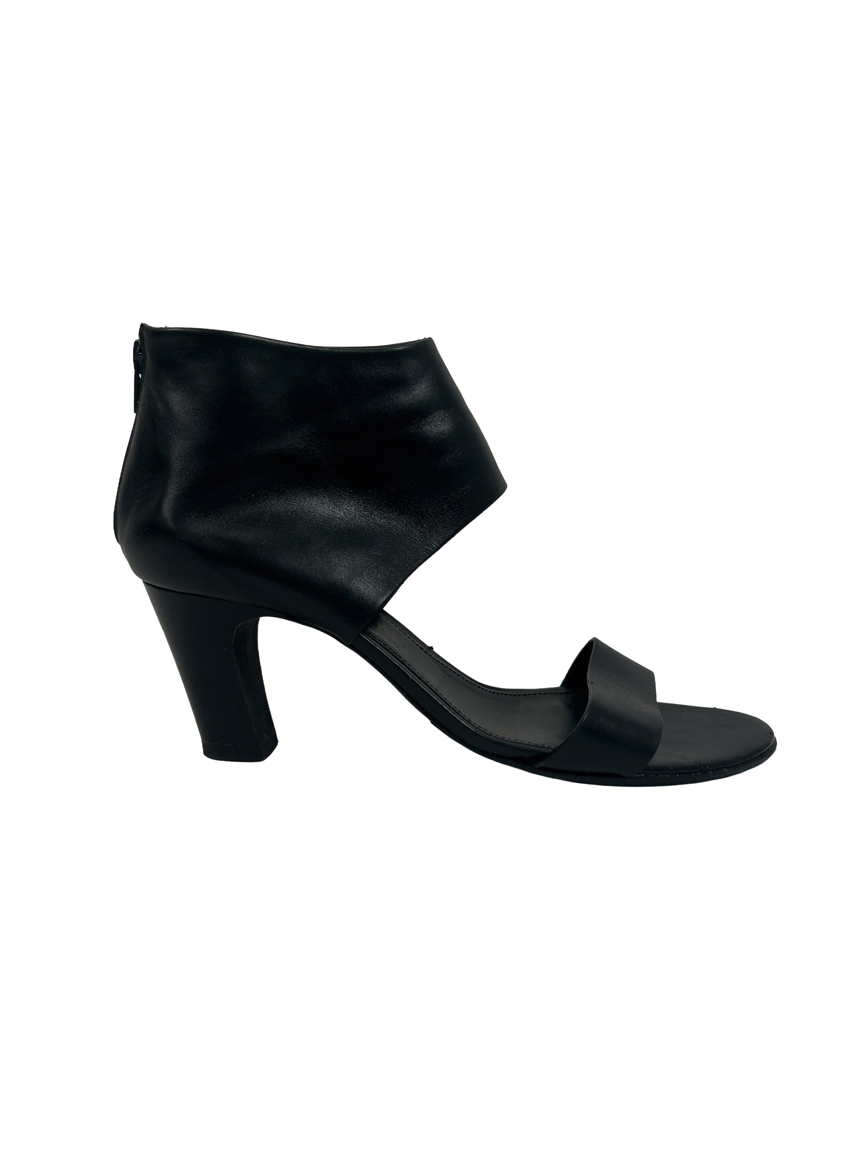 Jil Sander Size 40 Ankle Cuff Sandals