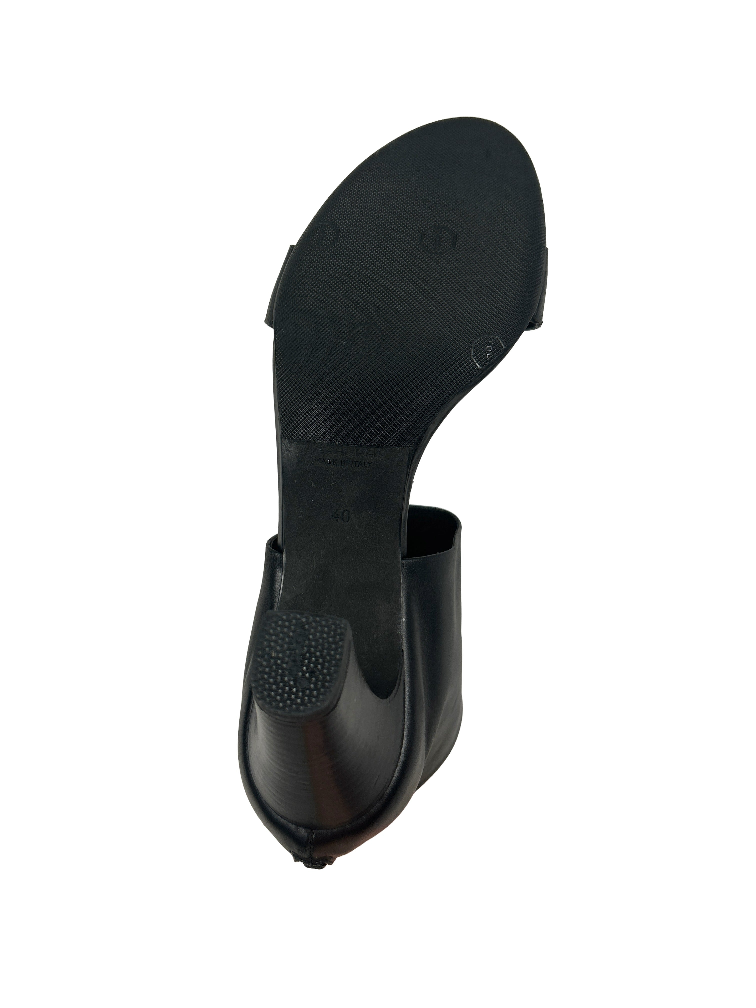 Jil Sander Size 40 Ankle Cuff Sandals