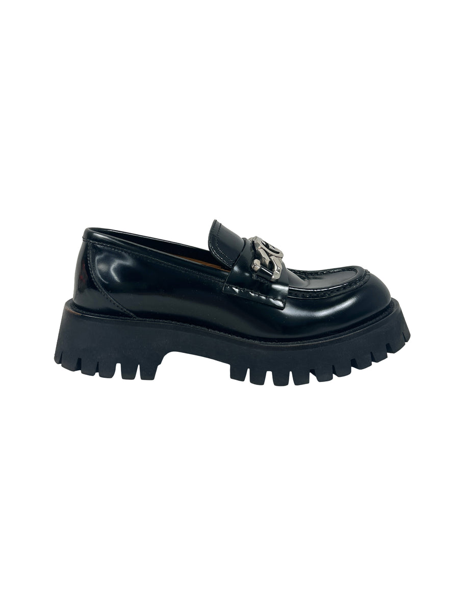 Gucci Size 37 Interlocking G Chain Log-Sole Loafers