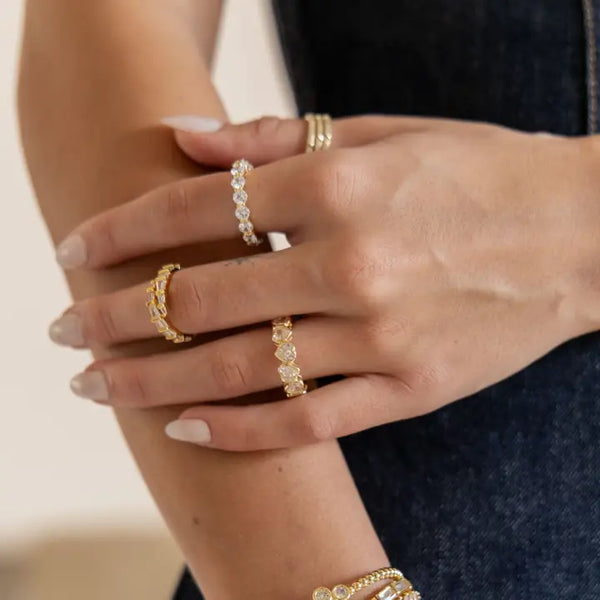 Bezel Heart Ring - 7